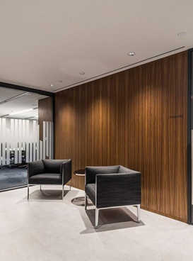 Quy Trình Thi Công Vách Ngăn PVC Chuyên Nghiệp – Hiện Đại